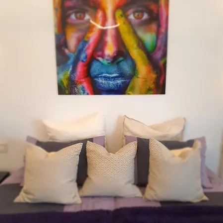 Βίλα Luxurious Close To Sea And Golf *