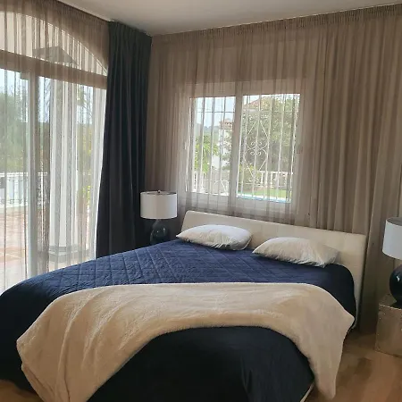 Villa Luxurious Close To Sea And Golf *