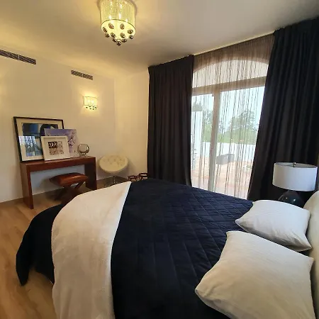 Luxurious Close To Sea And Golf Villa Marbella