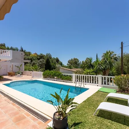 Luxurious Close To Sea And Golf *