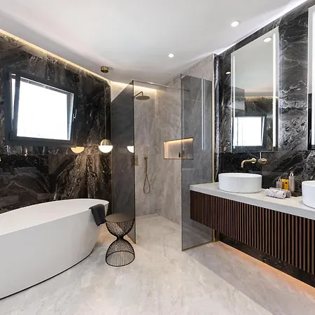 Luxurious Close To Sea And Golf *